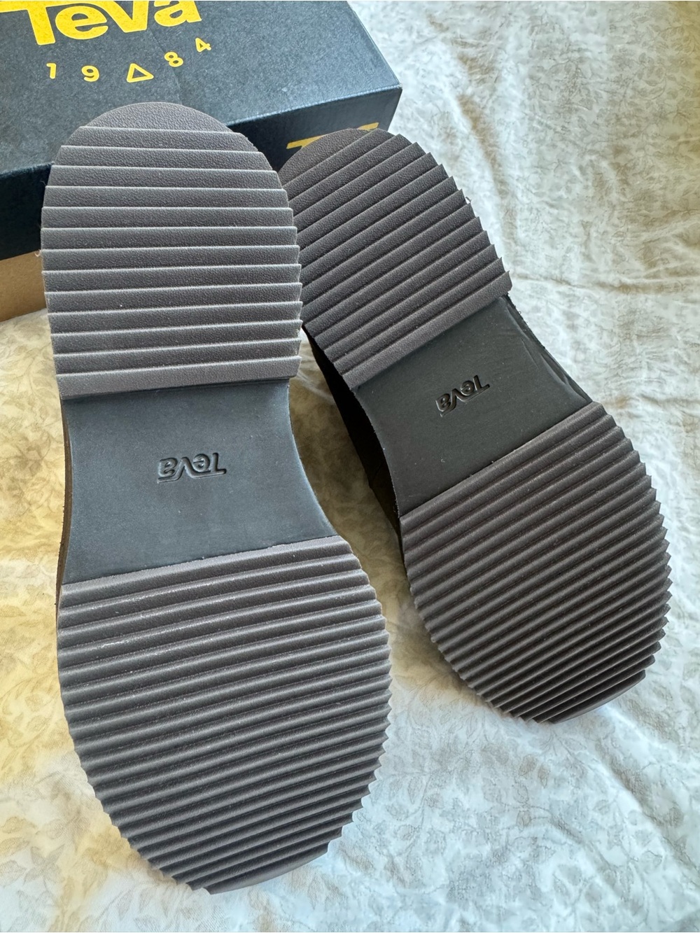 Teva Women’s Midform Boot - Picture 5 of 7